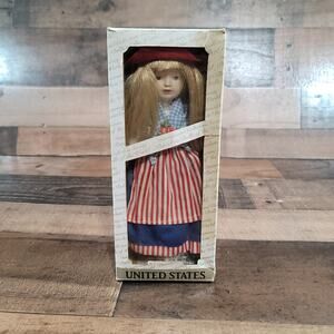 International Collectors Society Porcelain Dolls of The World United States Doll